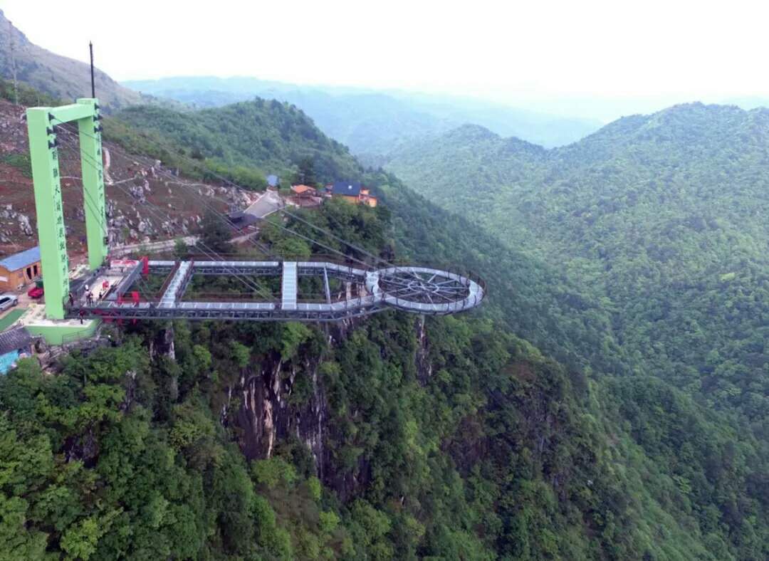 湖南旅游开发公司,怀化旅游开发公司,怀化峡谷探幽,怀化石林花山植物园