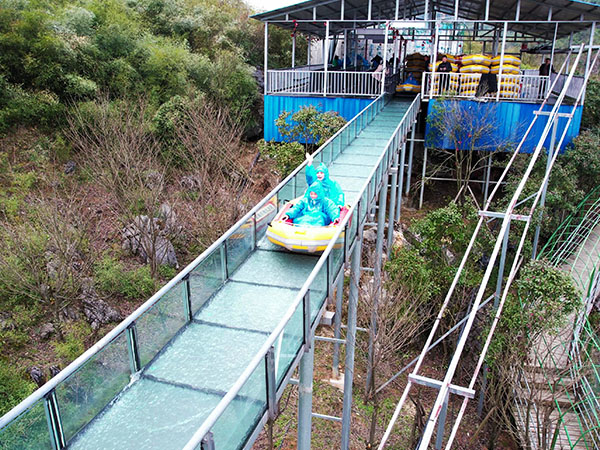 湖南旅游开发公司,怀化旅游开发公司,怀化峡谷探幽,怀化石林花山植物园