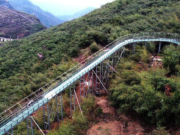 湖南旅游开发公司,怀化旅游开发公司,怀化峡谷探幽,怀化石林花山植物园